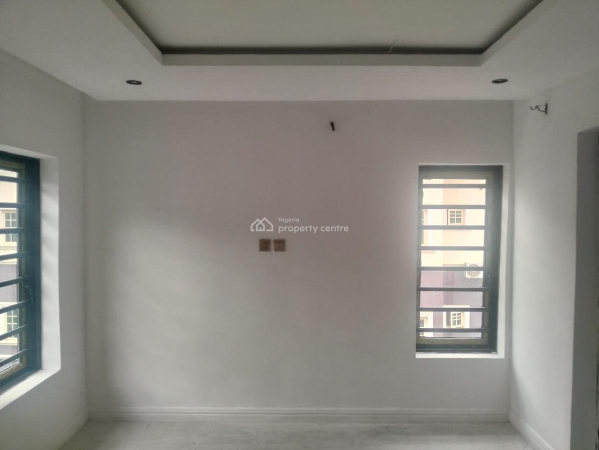 a Newly Refurbished Block of 3 Units 3 Bedroom and 2 Bedroom Flats, Wuse Zone 6, Zone 6, Wuse, Abuja, Flat / Apartment for Rent