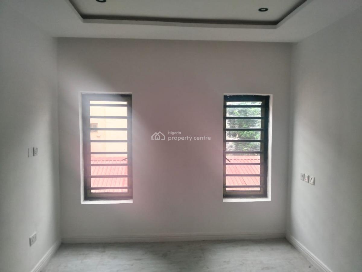 a Newly Refurbished Block of 3 Units 3 Bedroom and 2 Bedroom Flats, Wuse Zone 6, Zone 6, Wuse, Abuja, Flat / Apartment for Rent