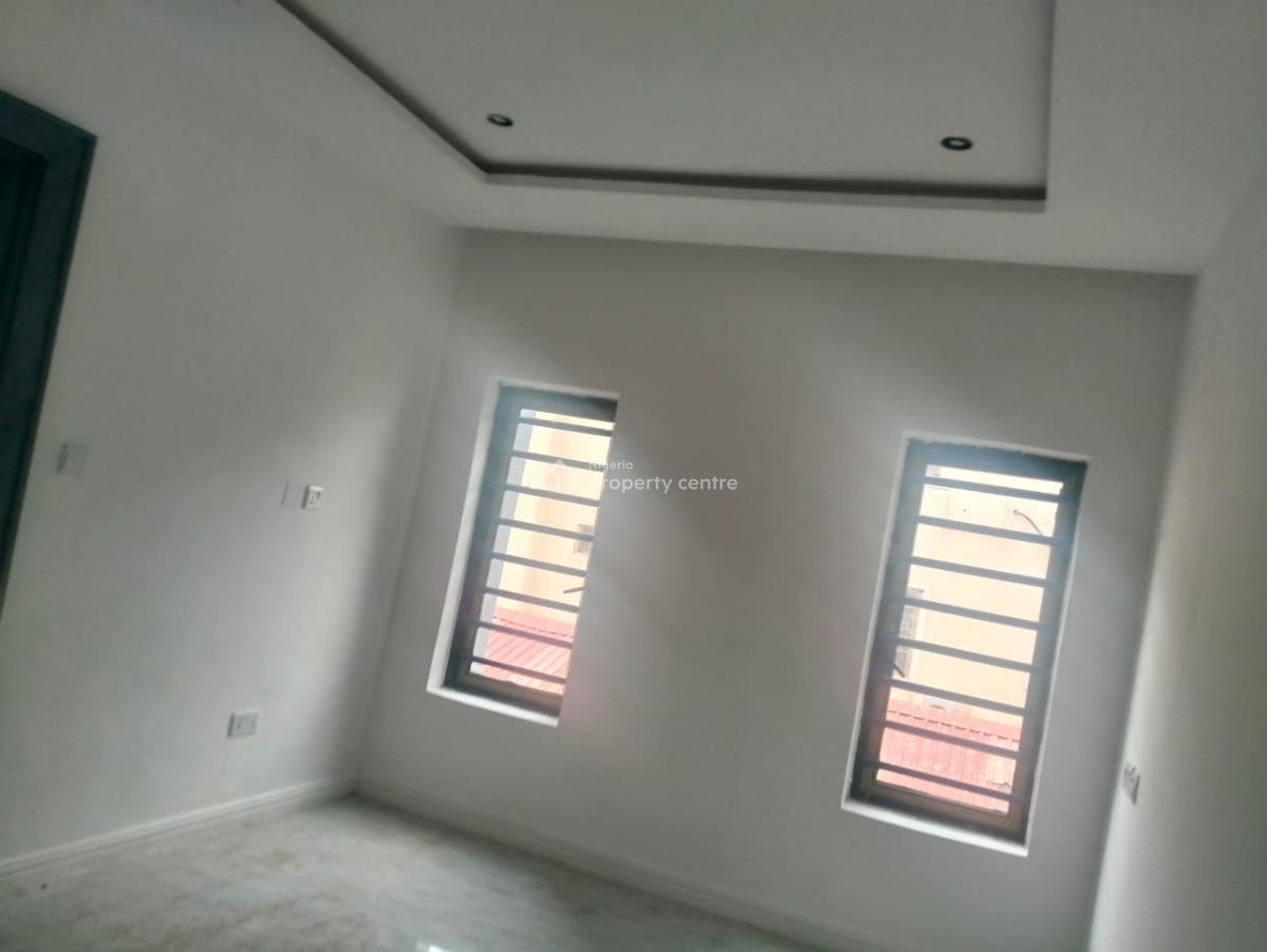 a Newly Refurbished Block of 3 Units 3 Bedroom and 2 Bedroom Flats, Wuse Zone 6, Zone 6, Wuse, Abuja, Flat / Apartment for Rent
