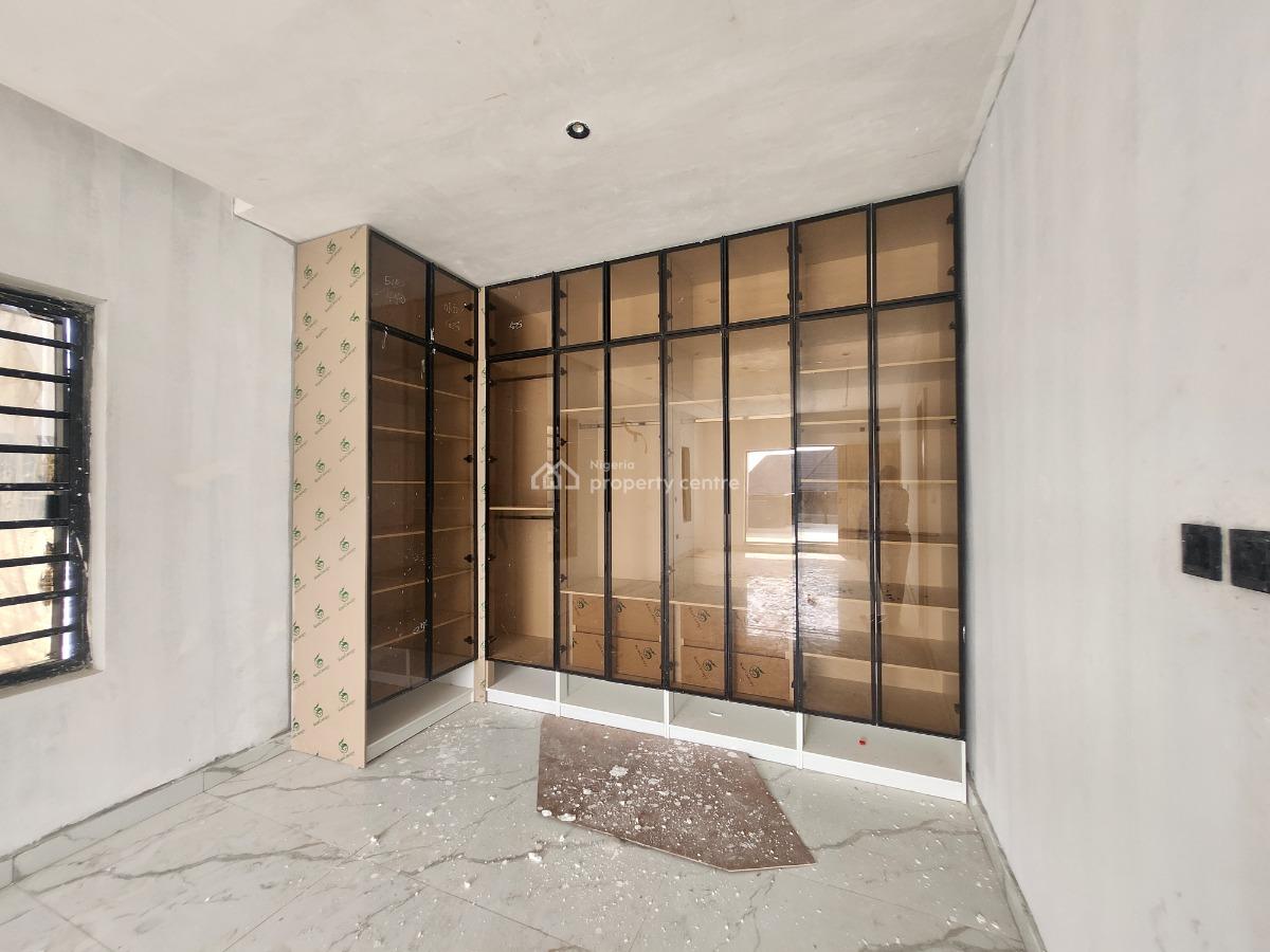 4 Bedrooms Semi-detached House with Bq, Off Orchid Road, Lekki, Lagos, Semi-detached Duplex for Sale