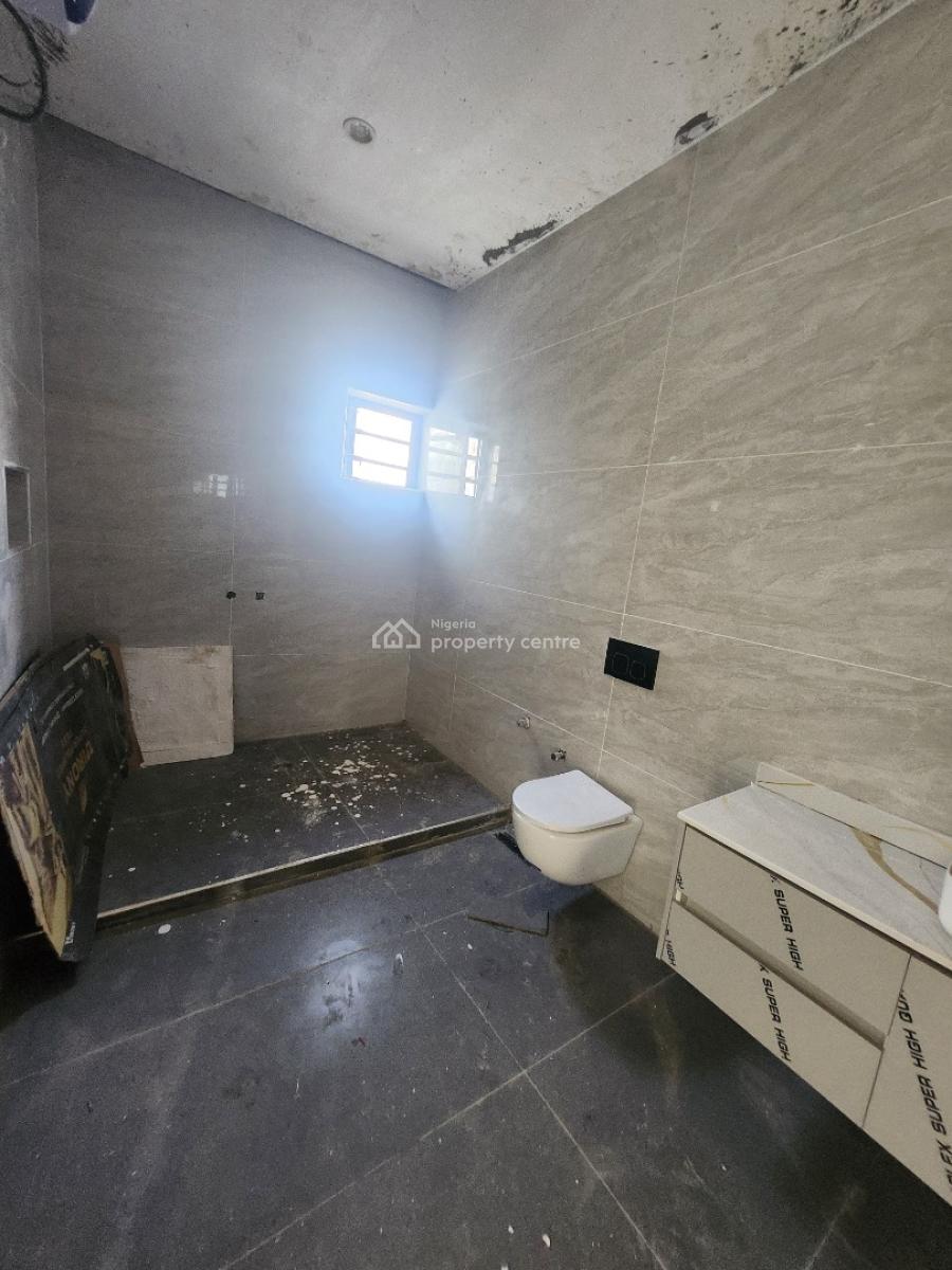 4 Bedrooms Semi-detached House with Bq, Off Orchid Road, Lekki, Lagos, Semi-detached Duplex for Sale