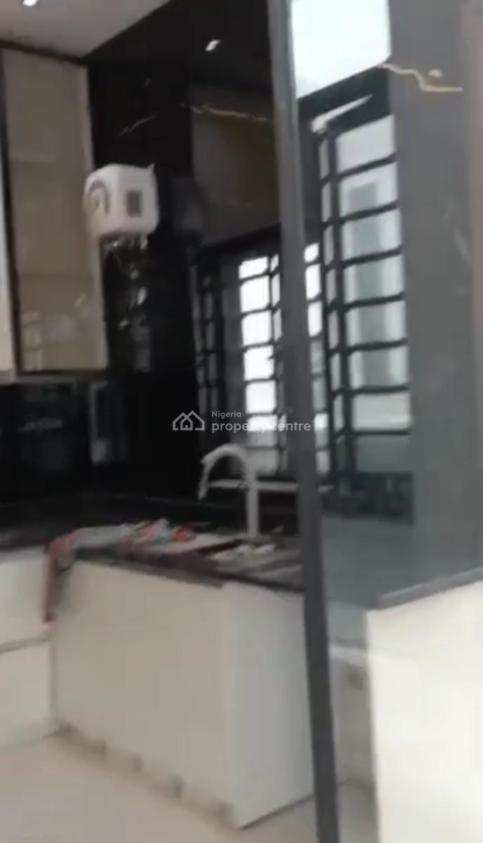 Newly Built 4 Bedroom Semi-detached Duplex, Lekki Phase 1, Lekki, Lagos, Semi-detached Duplex for Sale