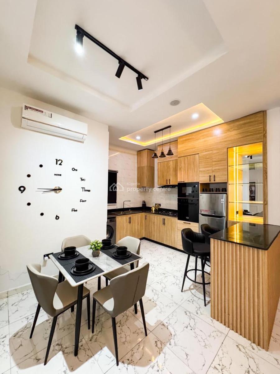 Luxury Furnished 2 Bedroom Service Apartment, Lekki Phase 1, Lekki, Lagos, Flat / Apartment for Rent