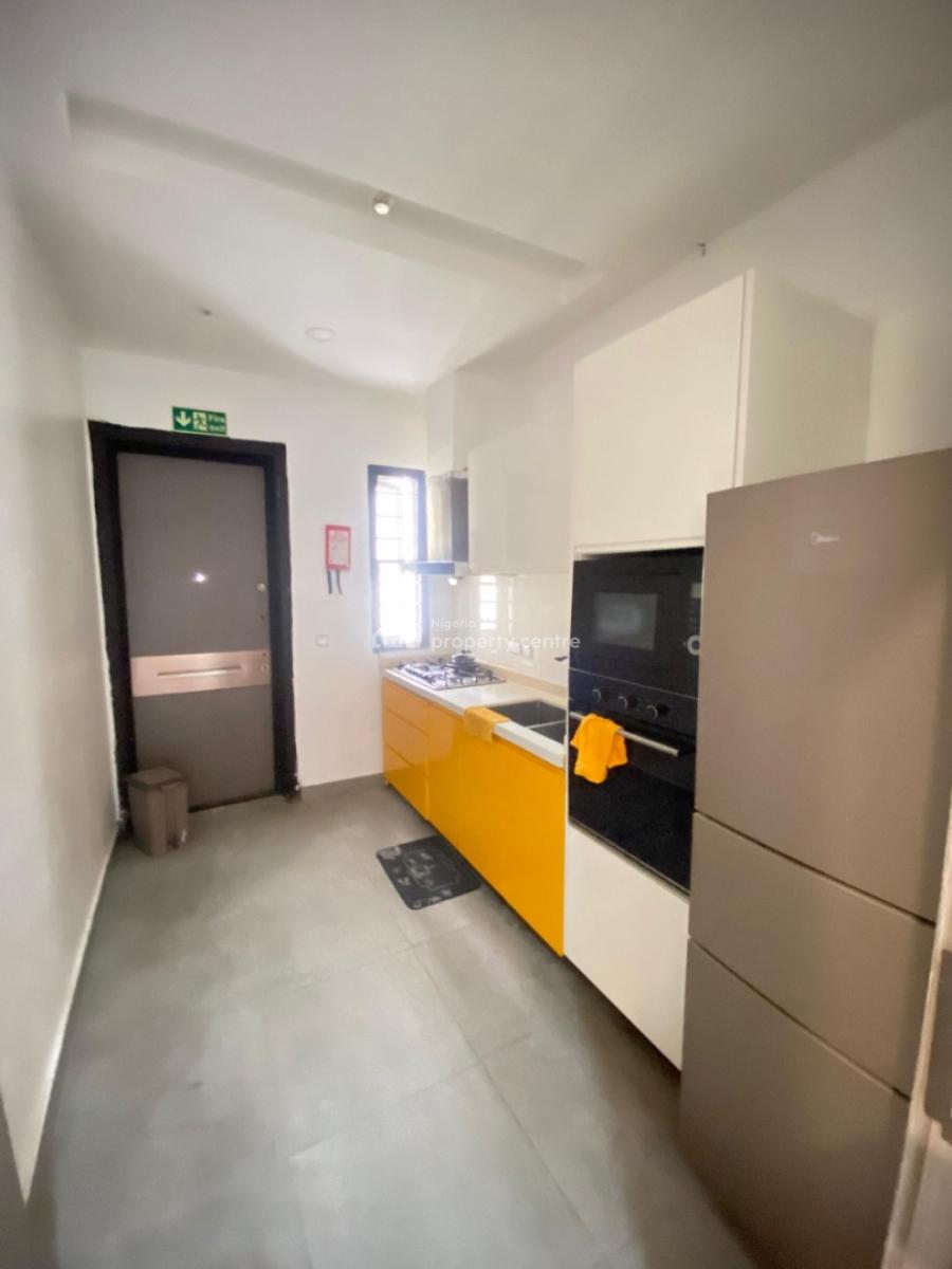 Spacious 1 Bedroom Serviced Apartment with Swimming Pool Available, Ikate, Ikate, Lekki, Lagos, Flat / Apartment for Rent