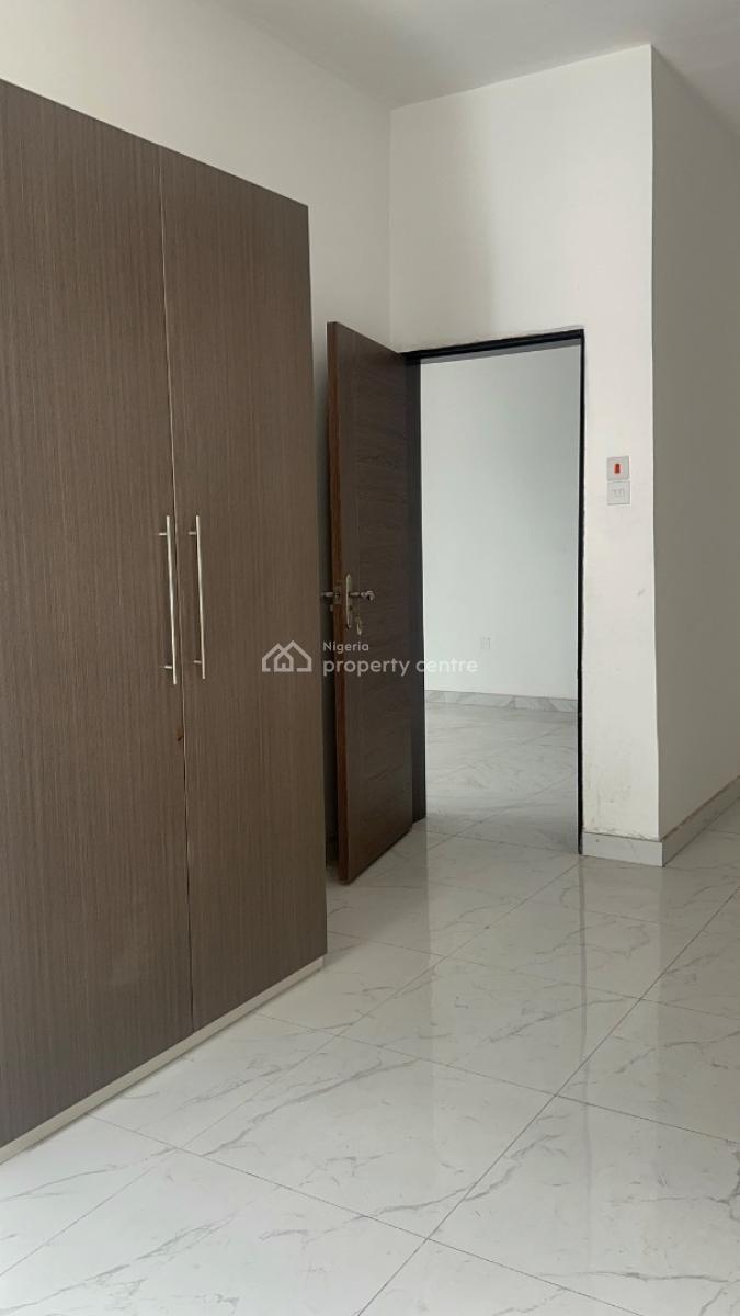 Well Built 4 Bedroom Terrace Duplex in a Mini Estate, Monastery Road, Sangotedo, Ajah, Lagos, Terraced Duplex for Sale