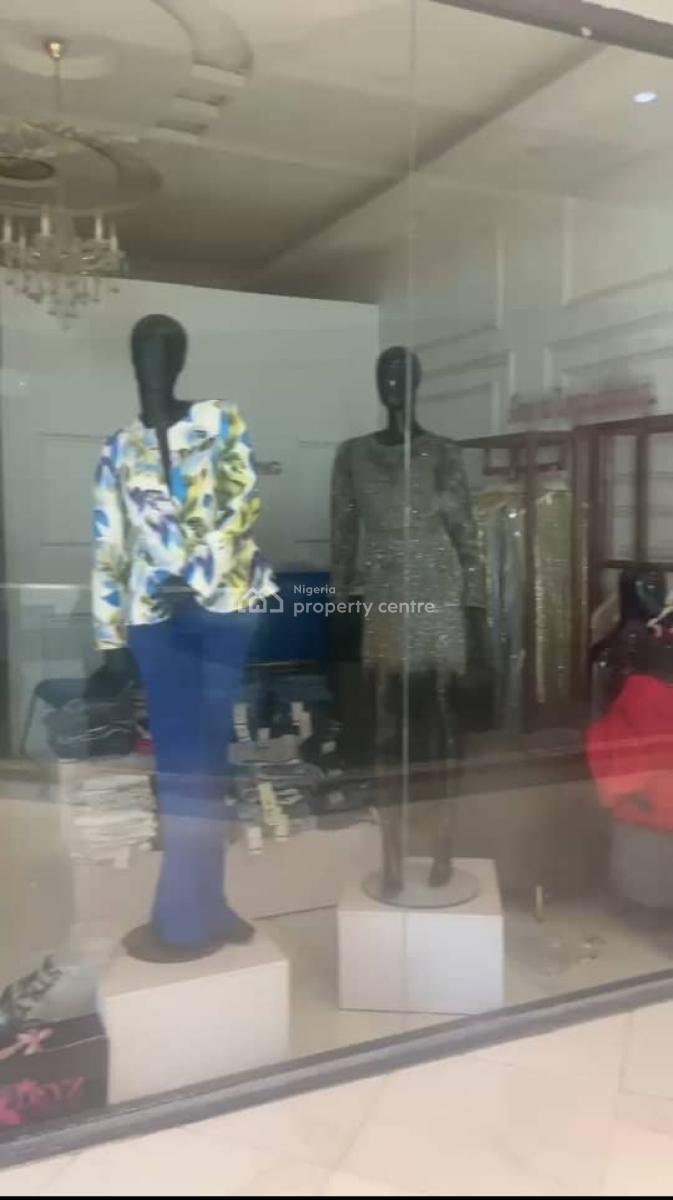 a Shop, Admiralty Way, Lagos., Lekki Phase 1, Lekki, Lagos, Shop for Rent