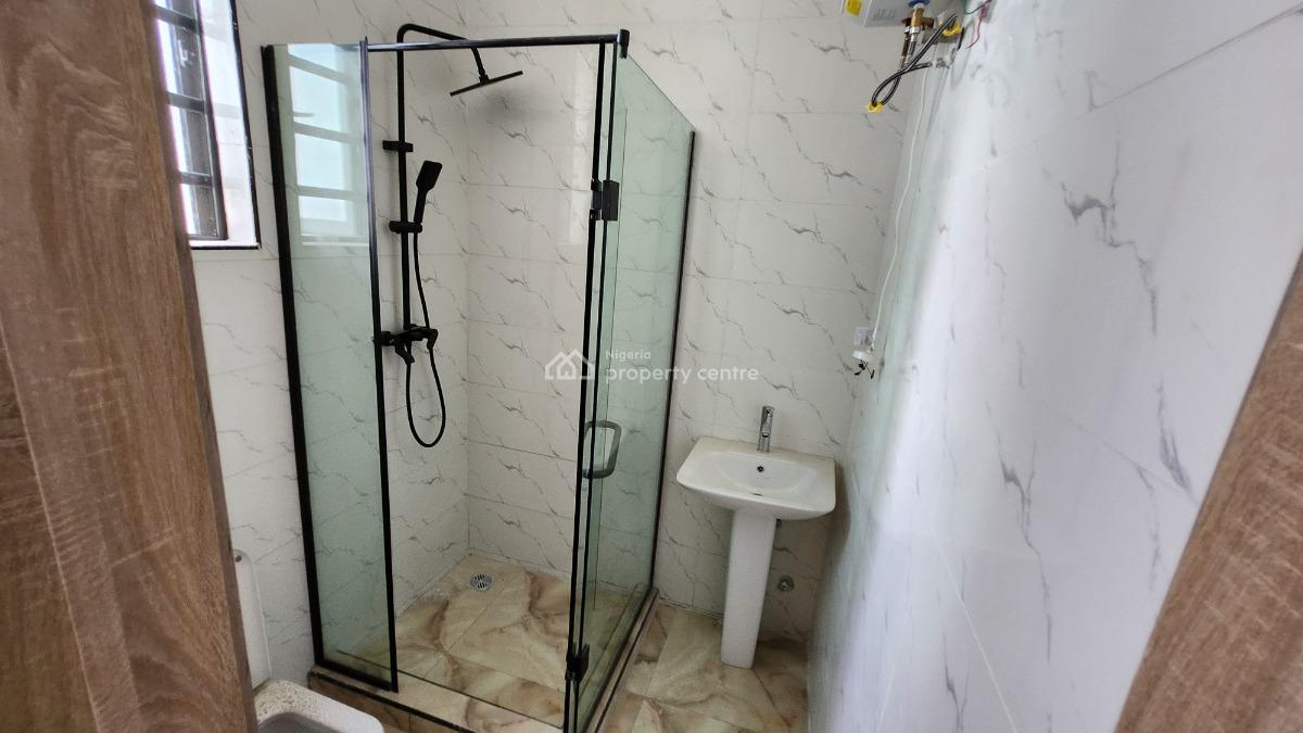 Nicely Finished 3 Bedroom Terrace Duplex, General Paint Lbs, Olokonla, Ajah, Lagos, Terraced Duplex for Sale