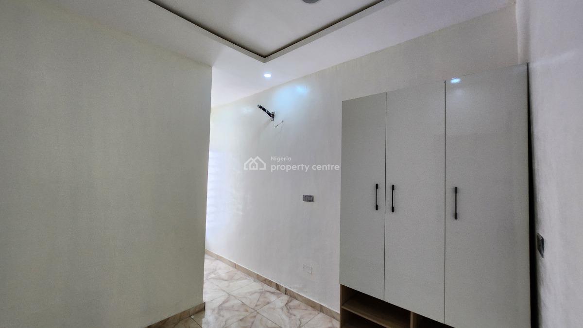 Nicely Finished 3 Bedroom Terrace Duplex, General Paint Lbs, Olokonla, Ajah, Lagos, Terraced Duplex for Sale