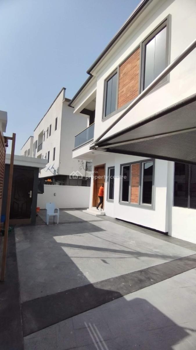 Very Massive 5 Bedroom Fully Detached Duplex with a Bq and a Gatehouse, Before Orchid General Hospital, Lekki, Lagos, Detached Duplex for Rent