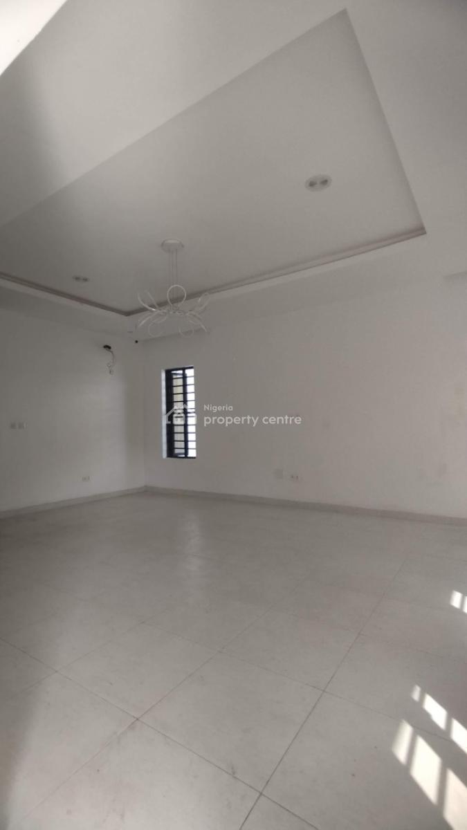 Very Massive 5 Bedroom Fully Detached Duplex with a Bq and a Gatehouse, Before Orchid General Hospital, Lekki, Lagos, Detached Duplex for Rent