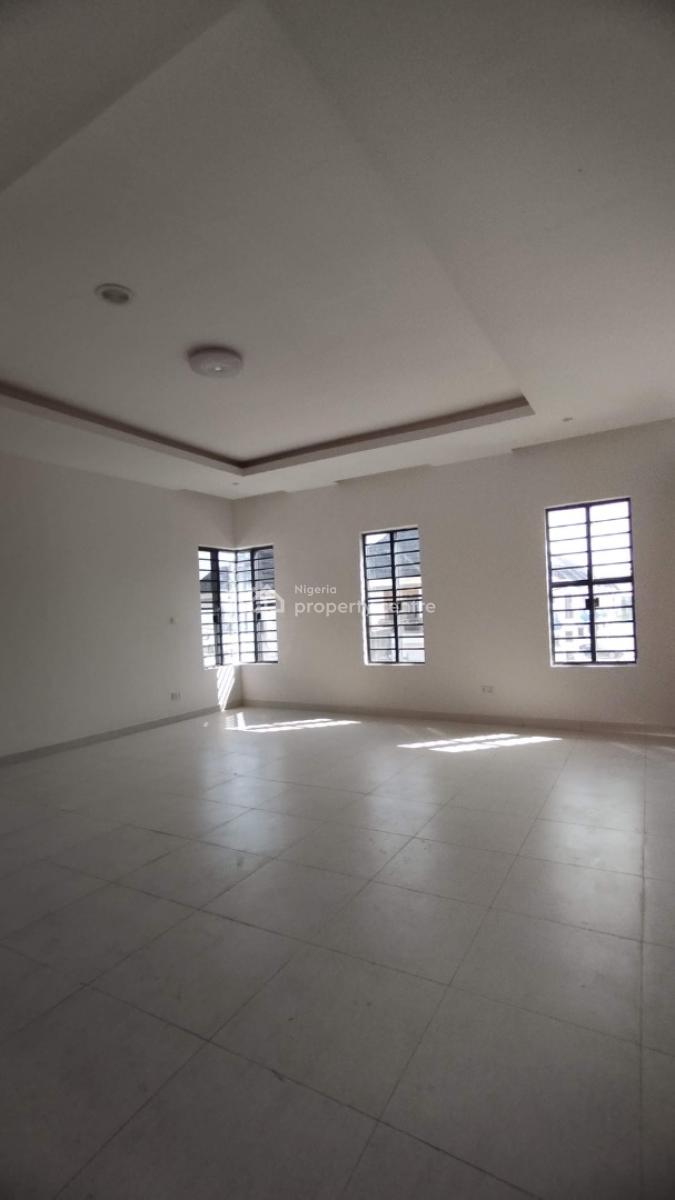 Very Massive 5 Bedroom Fully Detached Duplex with a Bq and a Gatehouse, Before Orchid General Hospital, Lekki, Lagos, Detached Duplex for Rent