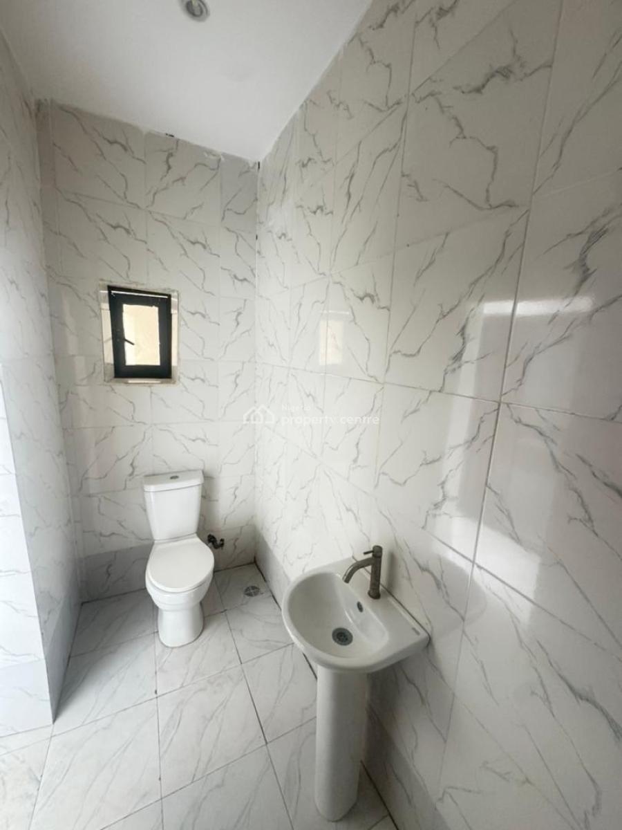 New 2bedroom Apartment, Chevron, Lekki Phase 2, Lekki, Lagos, Flat / Apartment for Rent