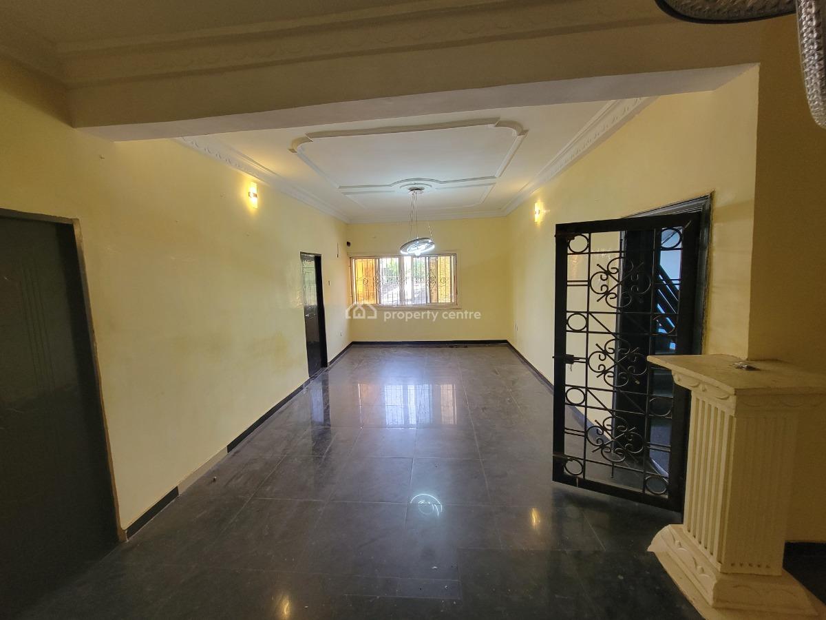 Spacious 3 Bedroom Flat Garki, Garki, Abuja, Flat / Apartment for Rent