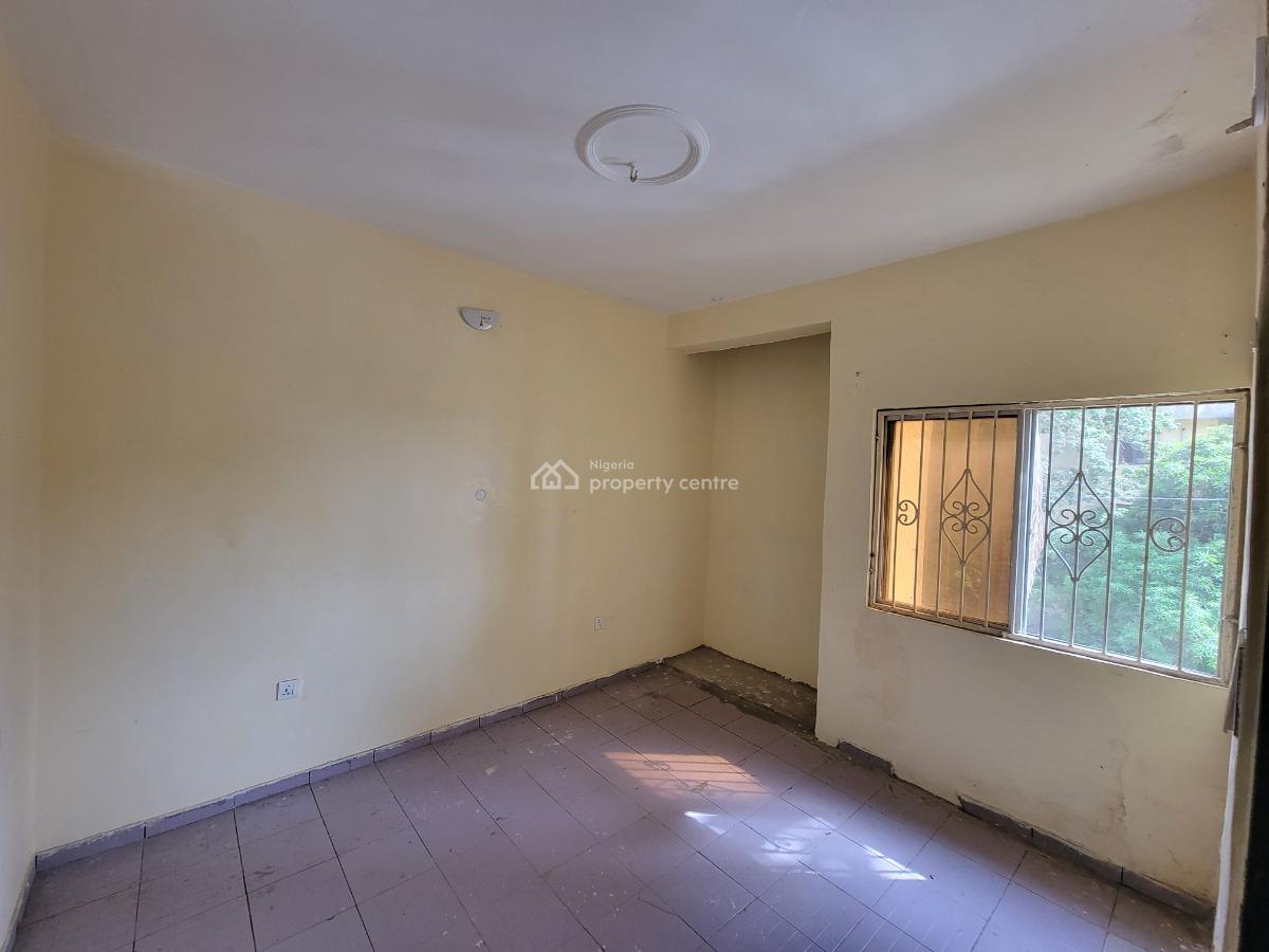 Spacious 3 Bedroom Flat Garki, Garki, Abuja, Flat / Apartment for Rent