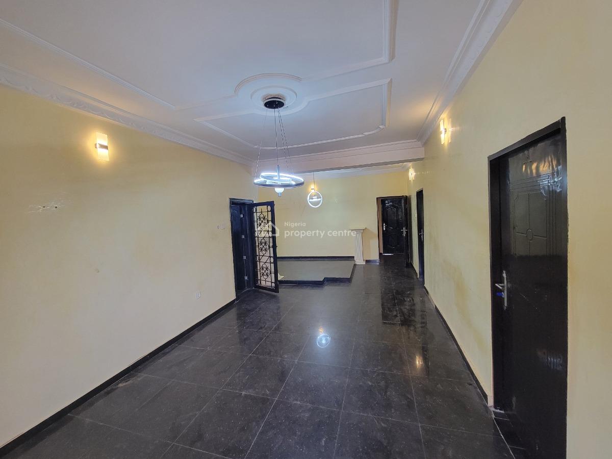 Spacious 3 Bedroom Flat Garki, Garki, Abuja, Flat / Apartment for Rent