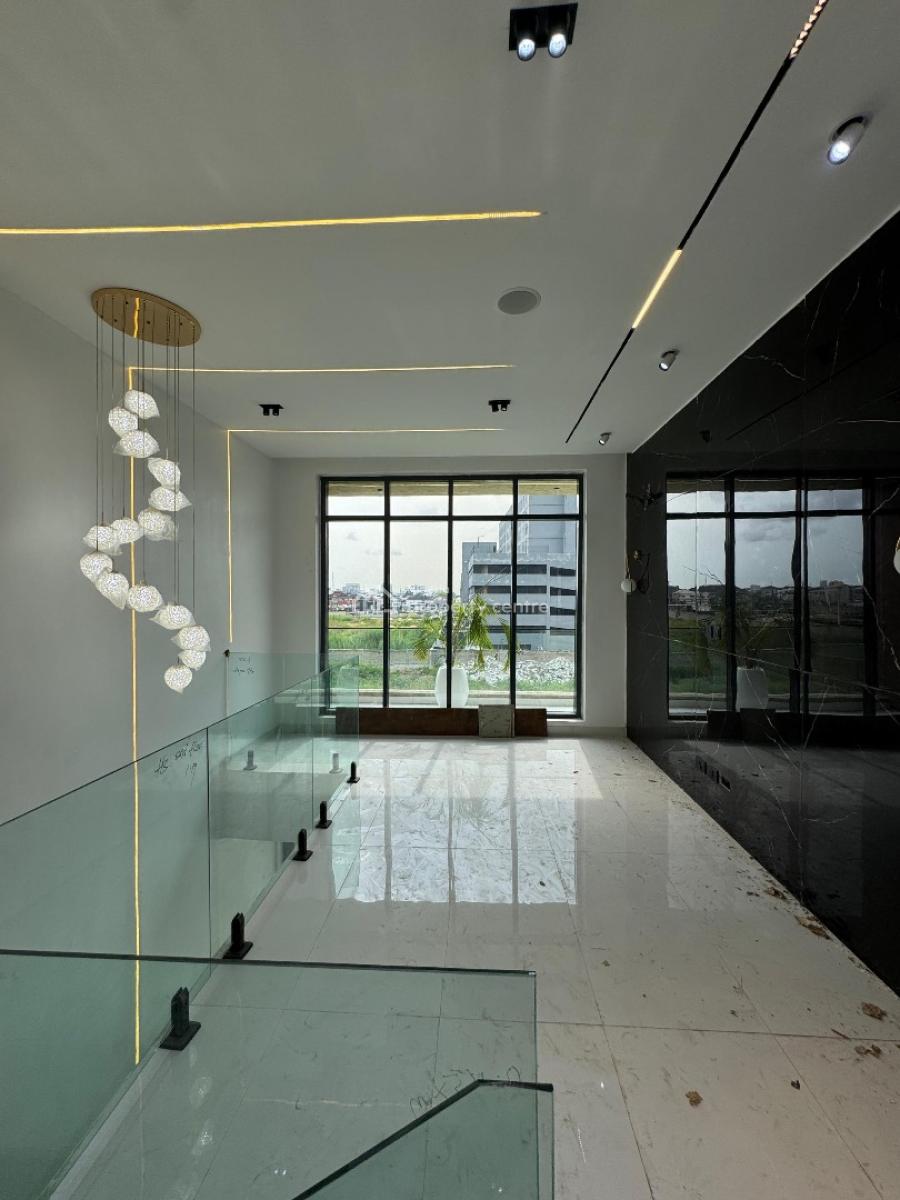 Spacious 5 Bedroom Self-compound Terrace Duplex with Bq, Situated in a Secure and Highly Sought-after Area., Lekki Phase 1, Lekki, Lagos, Terraced Duplex for Sale