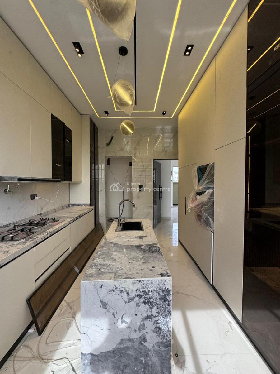 Spacious 5 Bedroom Self-compound Terrace Duplex with Bq, Situated in a Secure and Highly Sought-after Area., Lekki Phase 1, Lekki, Lagos, Terraced Duplex for Sale