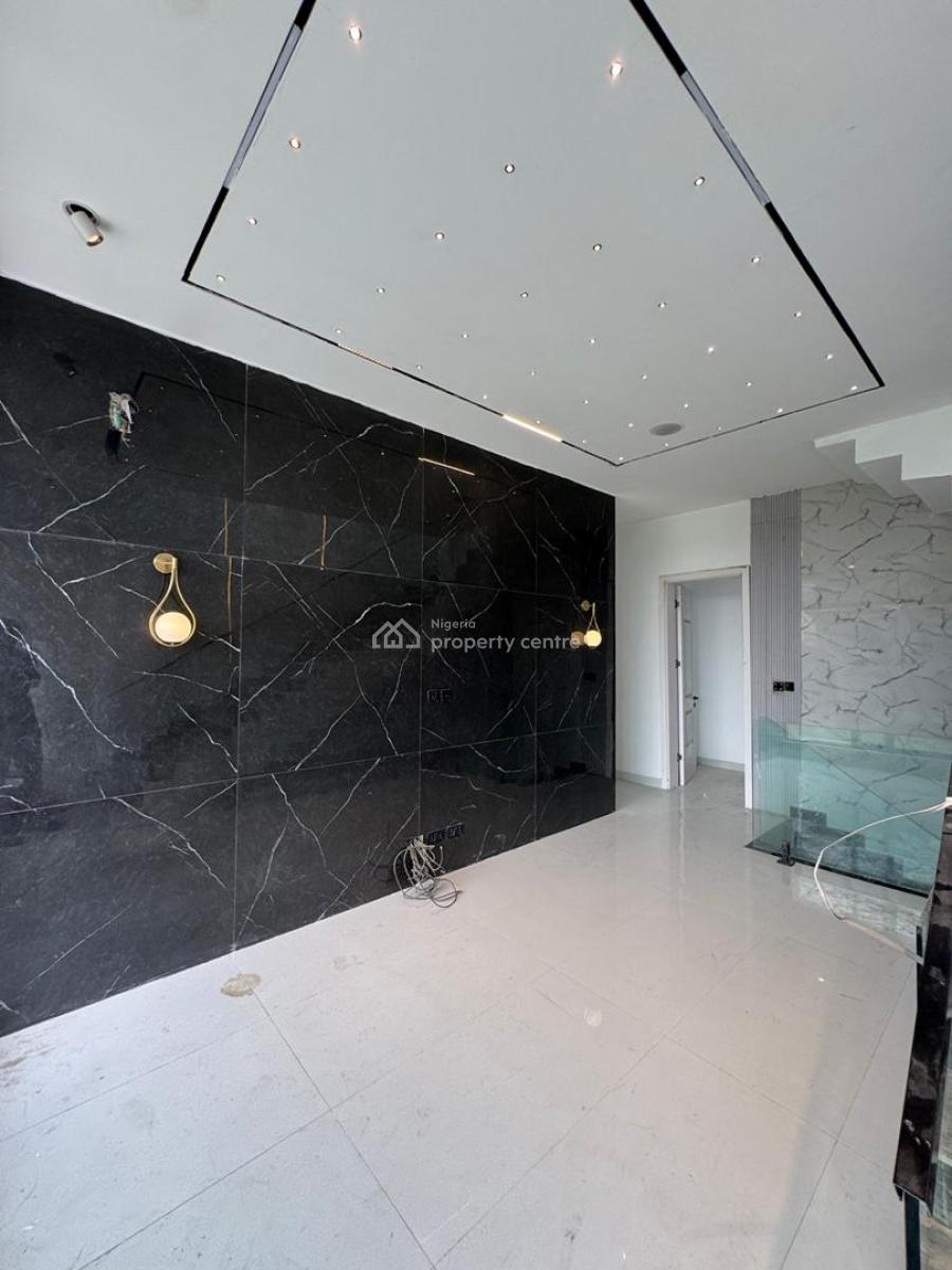 Stunning 5 Bedroom Self Compound Terrace Duplex + Bq, Lekki Phase 1, Lekki, Lagos, Terraced Duplex for Sale