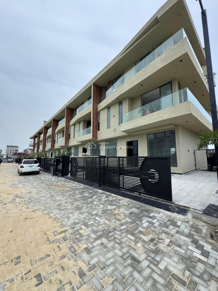 Well Finished 5 Bed Self Compound Terrace Duplex + Bq, Lekki Phase 1, Lekki, Lagos, Terraced Duplex for Sale