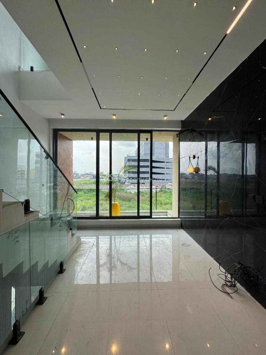 Well Finished 5 Bed Self Compound Terrace Duplex + Bq, Lekki Phase 1, Lekki, Lagos, Terraced Duplex for Sale