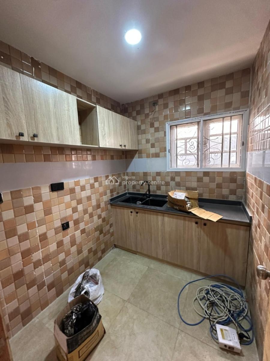 This Is a Lovely 2 Bedroom Apartment, Ologolo, Lekki, Lagos, Flat / Apartment for Rent