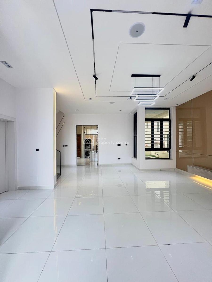 Spacious 5-bedroom Fully Detached House with Boys Quarters and Pool, Lekki Conservation Centre, Lekki Phase 2, Lekki, Lagos, Detached Duplex for Sale