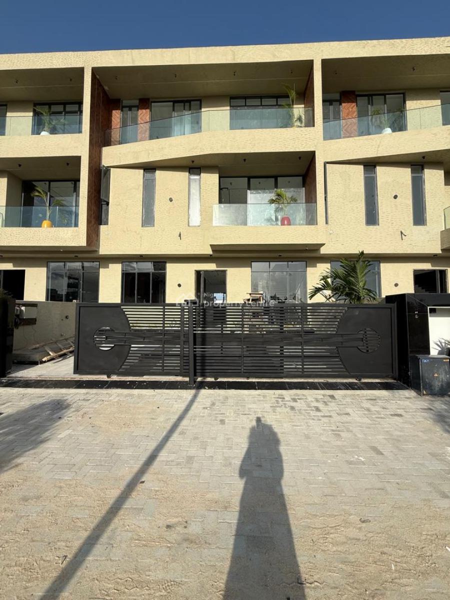 Self-gated Luxury 5-bedroom Terrace Duplex with Premium Finishes & Sma, 📍lekki Phase 1 By Freedom Way Lagos, Lekki Phase 1, Lekki, Lagos, Terraced Duplex for Sale