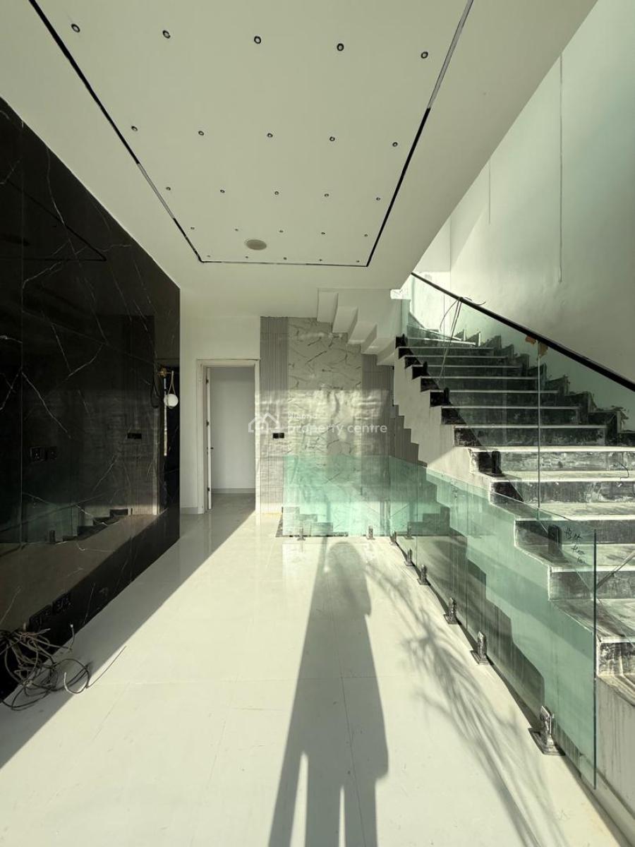 Self-gated Luxury 5-bedroom Terrace Duplex with Premium Finishes & Sma, 📍lekki Phase 1 By Freedom Way Lagos, Lekki Phase 1, Lekki, Lagos, Terraced Duplex for Sale