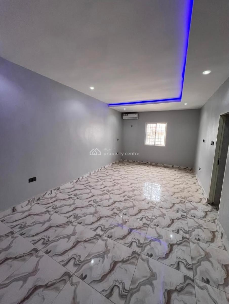 Privately Gated 4 Bedroom Terrace Duplex with Bq, Air Conditioners, Gaduwa, Abuja, Terraced Bungalow for Sale