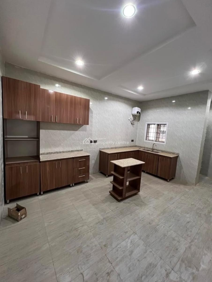 Privately Gated 4 Bedroom Terrace Duplex with Bq, Air Conditioners, Gaduwa, Abuja, Terraced Bungalow for Sale