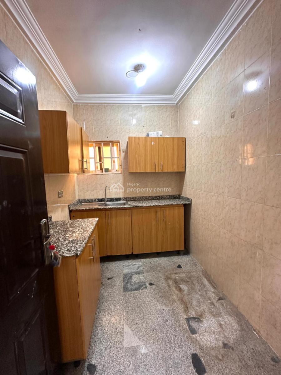 2 Bedroom Apartment, 6th Avenue., Gwarinpa, Abuja, Flat / Apartment for Rent