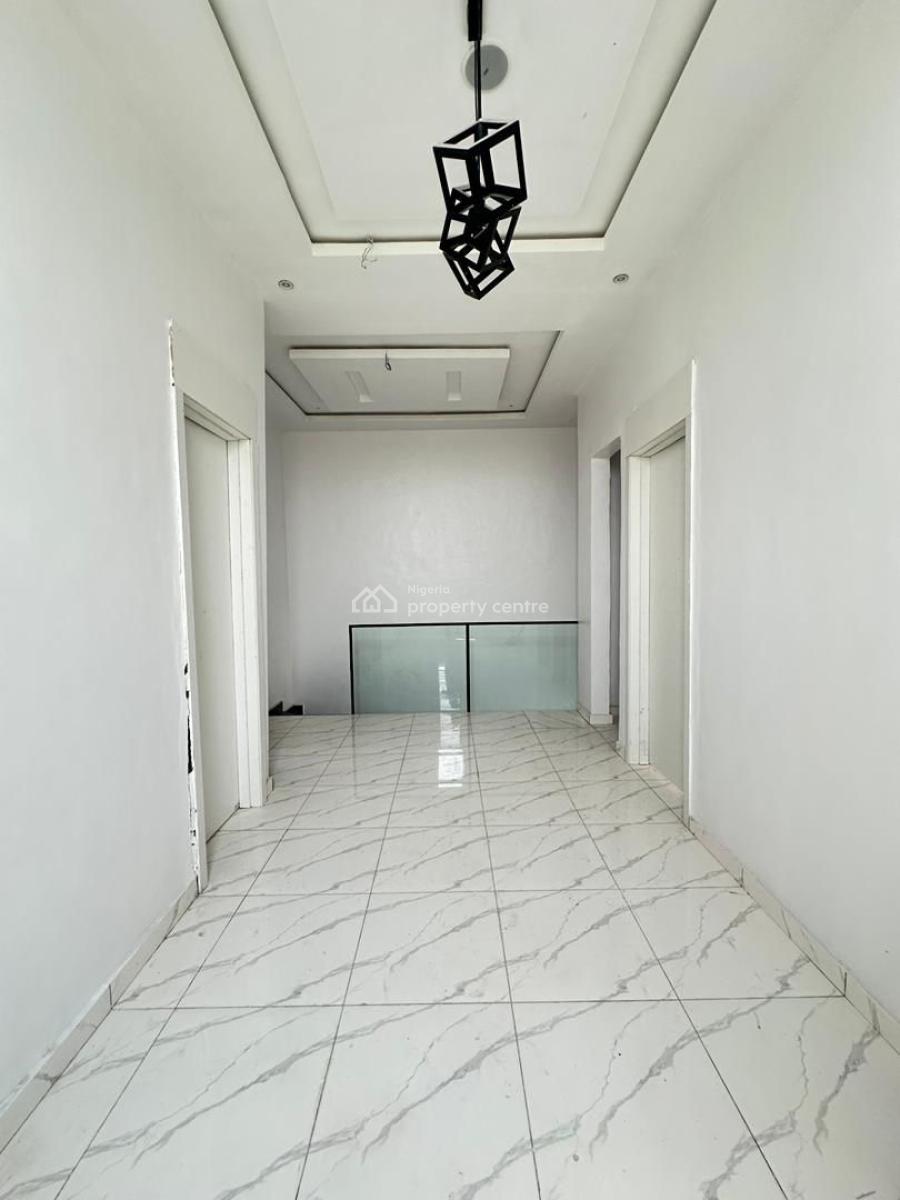 Spaciouslty Appealing 4 Bedroom Semi Detached Home, Ajah, Lagos, Semi-detached Duplex for Sale