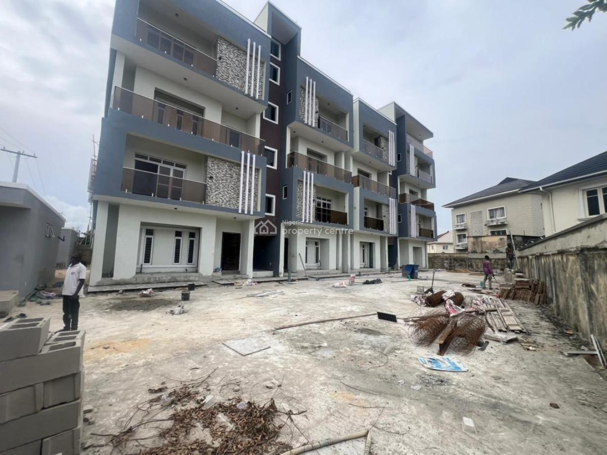 *  Newly Built 3 Bedrooms Maisonette with Bq, Lekki Phase 1, Lekki, Lagos, House for Sale