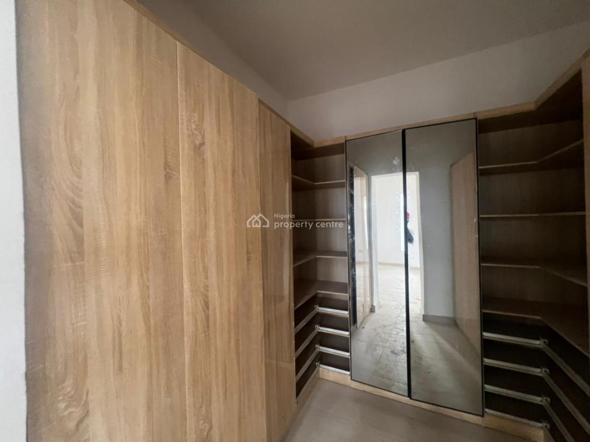 *  Newly Built 3 Bedrooms Maisonette with Bq, Lekki Phase 1, Lekki, Lagos, House for Sale