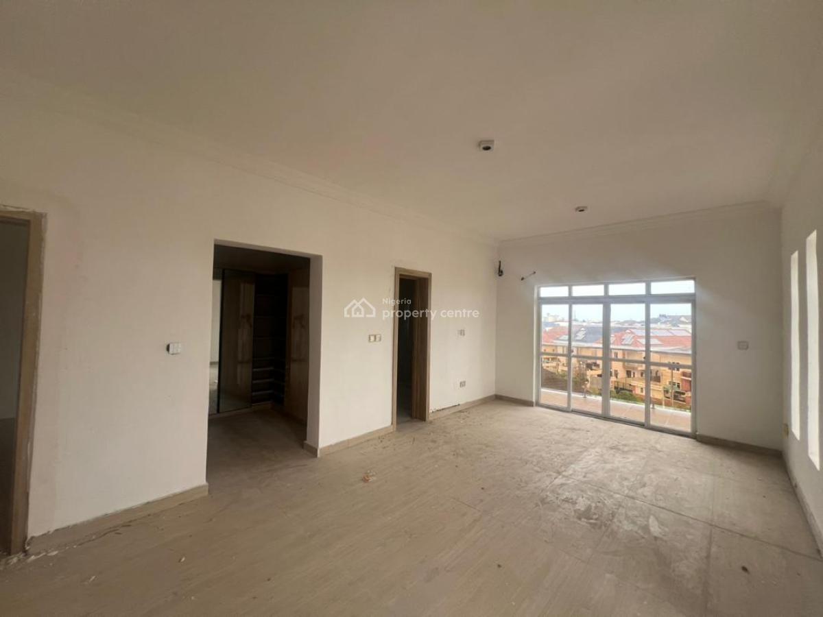 *  Newly Built 3 Bedrooms Maisonette with Bq, Lekki Phase 1, Lekki, Lagos, House for Sale