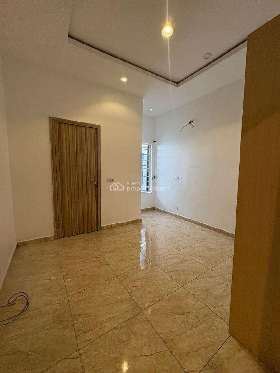 Two Single Rooms Upstairs with Personal Prepaid Meter, Orchid, Lekki, Lagos, Self Contain (single Rooms) for Rent