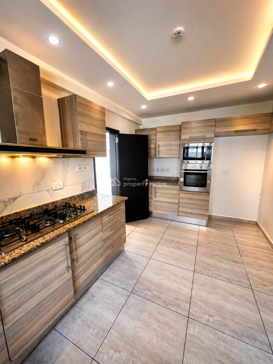 Very Clean 3 Bedroom Flat with Bq ,upstairs Available, Ikoyi, Ikoyi, Lagos, Flat / Apartment for Rent