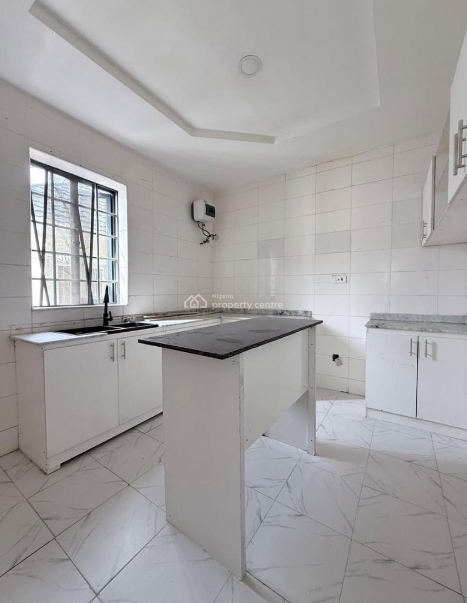 Luxury Well Maintained 4 Bedroom Terrace Duplex in an Excellent Area, Ikota, Lekki, Lagos, Terraced Duplex for Rent
