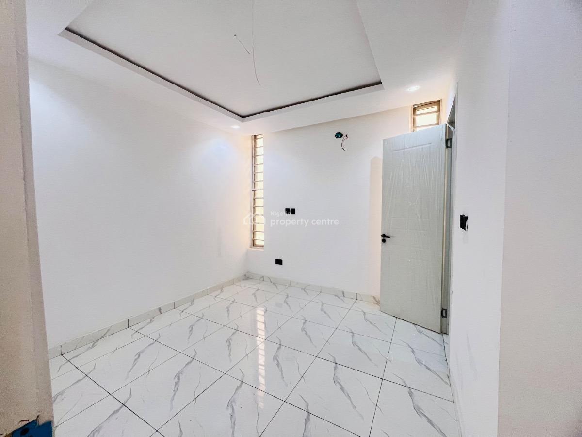 4bedroom Semi Detached with Bq, Ikota, Lekki, Lagos, Semi-detached Duplex for Sale