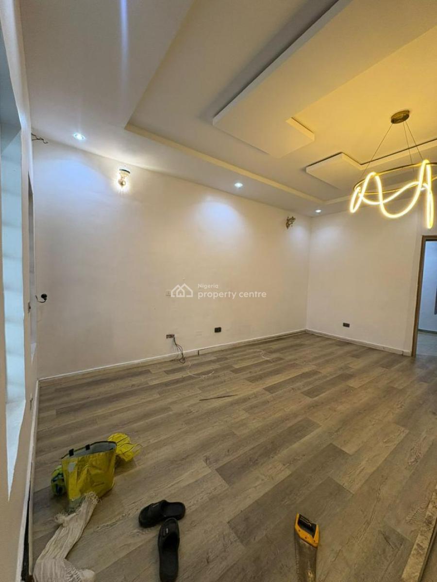 Lovely 1bedroom Flat with 2toilet 1bath, Orchid, Royal Pine Estate, Lekki, Lagos, Mini Flat (room and Parlour) for Rent