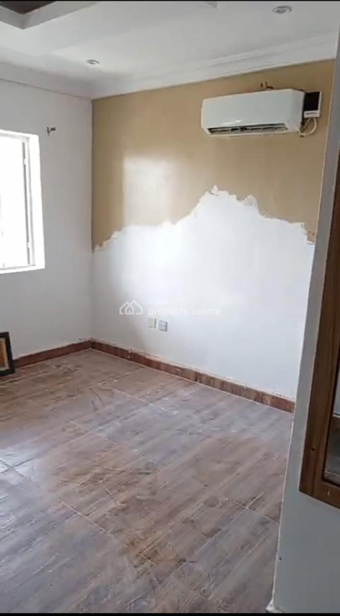 Lovely Service 3bed Room Flat, Gbagada Phrs 1cgra, Gbagada, Lagos, Flat / Apartment for Rent