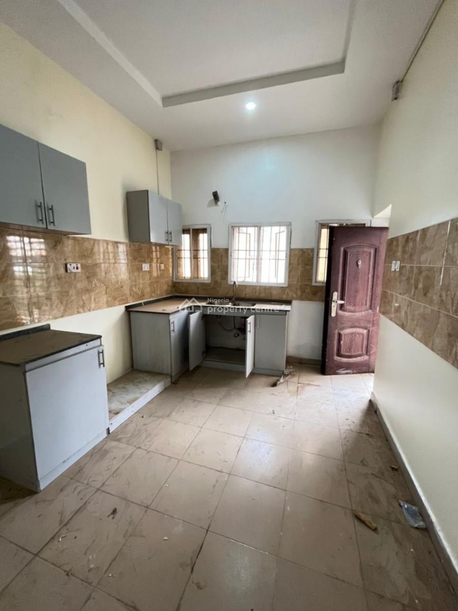 4 Bedroom Terrace Duplex with Bq, Guzape, Guzape District, Abuja, Terraced Duplex for Sale