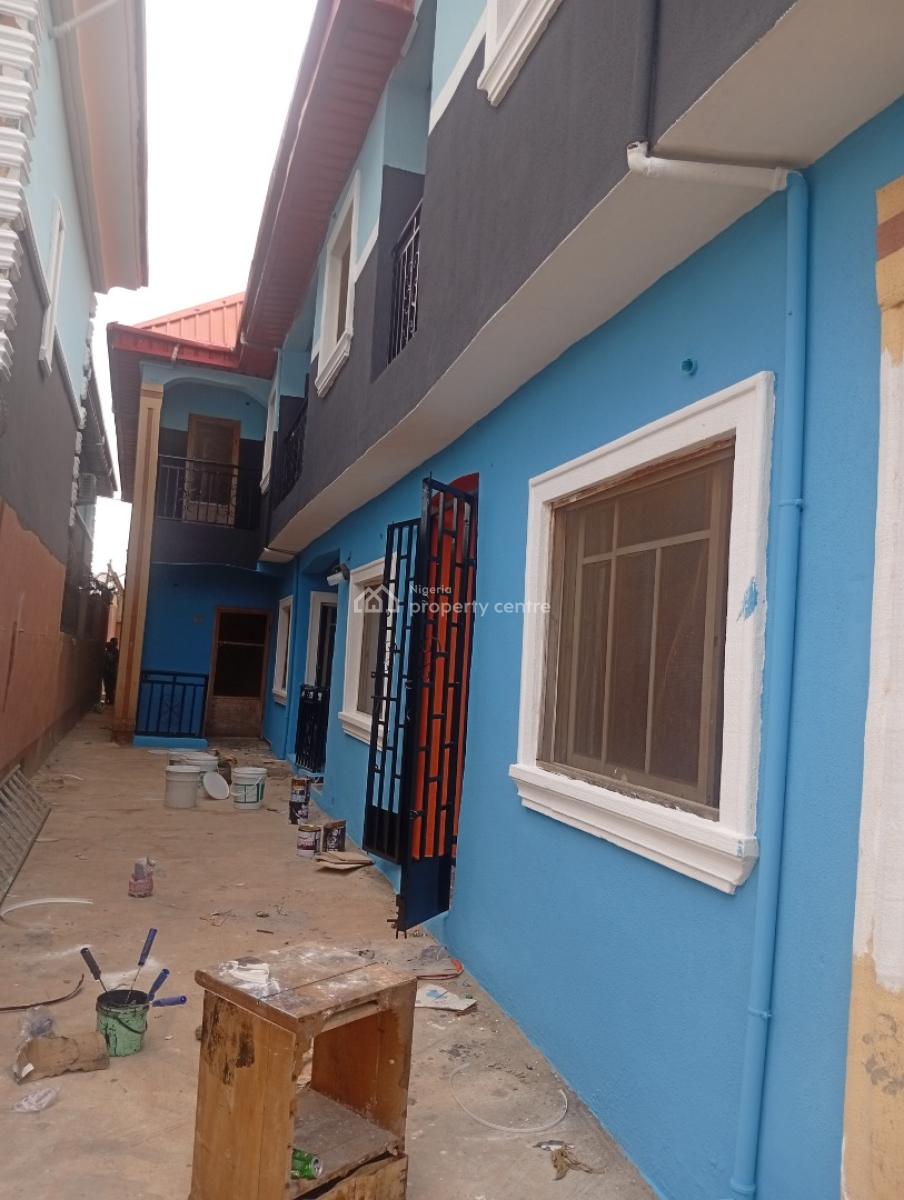 Newly Renovated Mini Flat, Oyeyemi Off Ajuwon Akute Road, Ojodu Berger, Ojodu, Lagos, Mini Flat (room and Parlour) for Rent