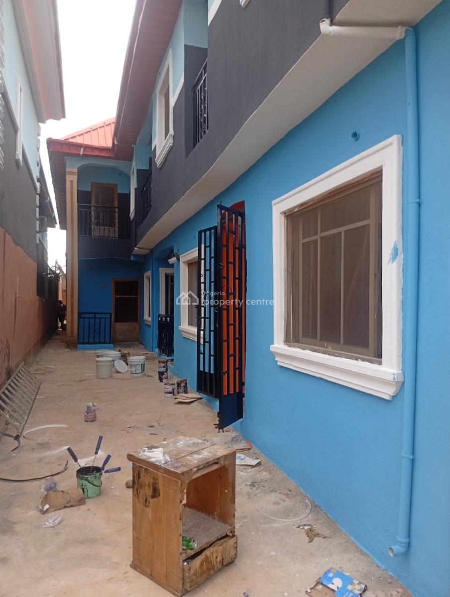 Newly Renovated Mini Flat, Oyeyemi Off Ajuwon Akute Road, Ojodu Berger, Ojodu, Lagos, Mini Flat (room and Parlour) for Rent