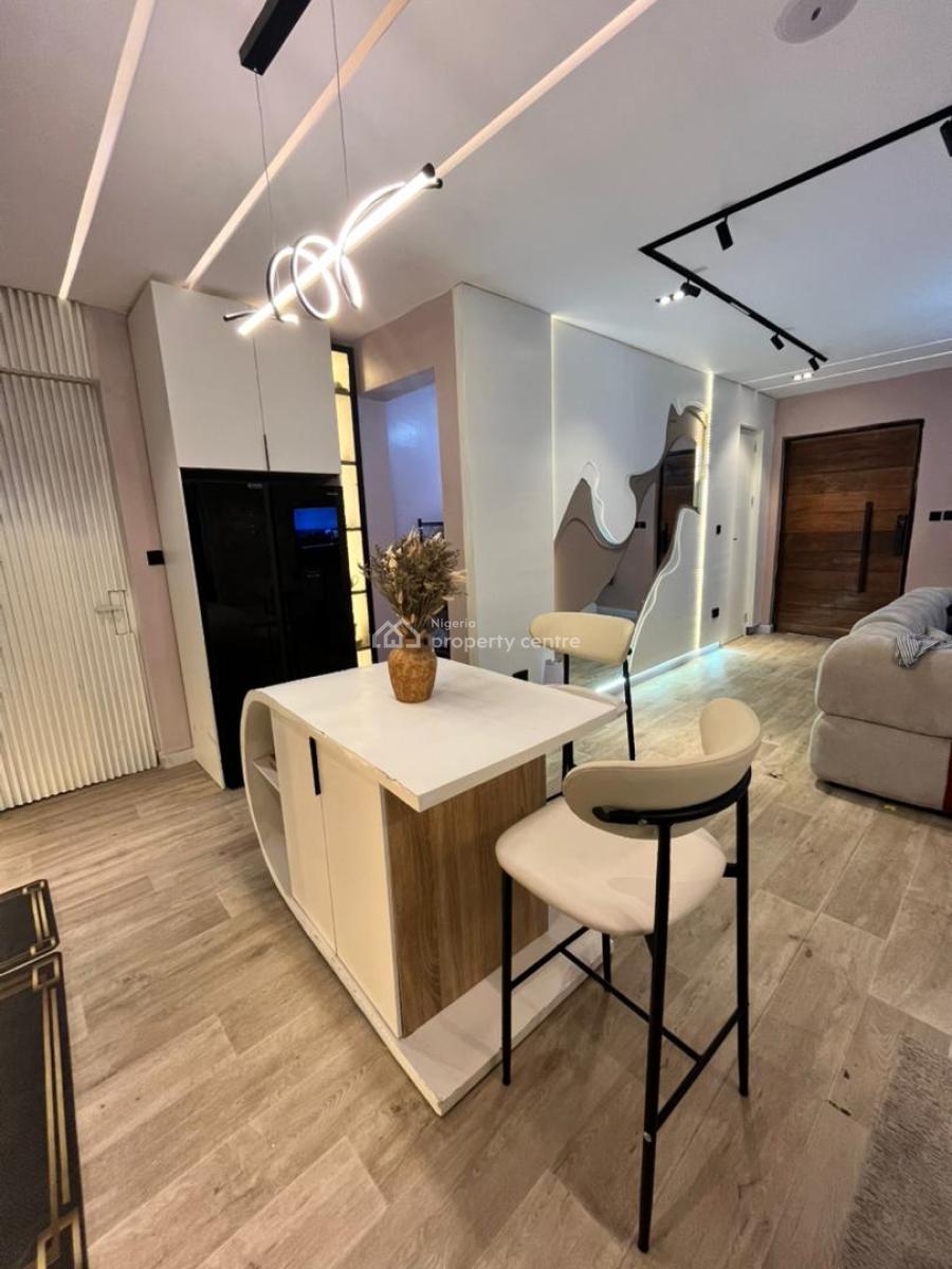Luxury 2 Bedroom Apartment with Housekeeping and Wine Bar, Swimming Pool, Gym,ps5, 24hrs Power Supply and Security, Ikate, Lekki, Lagos, Flat / Apartment Short Let
