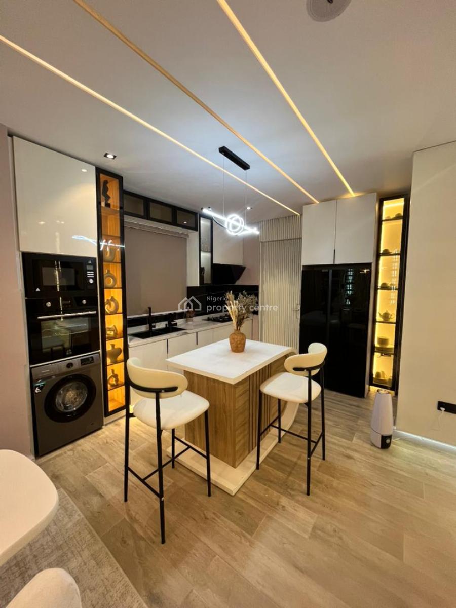 Luxury 2 Bedroom Apartment with Housekeeping and Wine Bar, Swimming Pool, Gym,ps5, 24hrs Power Supply and Security, Ikate, Lekki, Lagos, Flat / Apartment Short Let