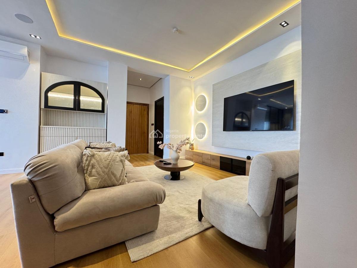 Luxury 2 Bedroom Apartment with Housekeeping and Gymnasium, Swimming Pool,mini Bar,inbuilt Speakers Balcony, Lekki Phase 1, Lekki, Lagos, Flat / Apartment Short Let