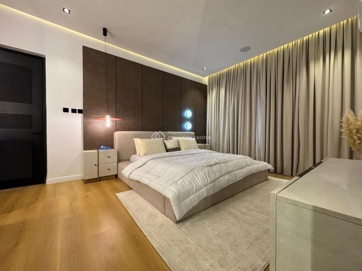 Luxury 2 Bedroom Apartment with Housekeeping and Gymnasium, Swimming Pool,mini Bar,inbuilt Speakers Balcony, Lekki Phase 1, Lekki, Lagos, Flat / Apartment Short Let