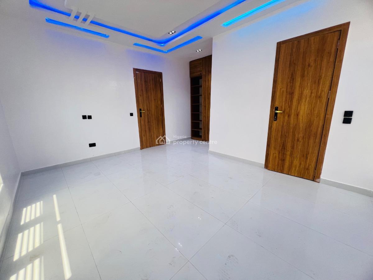 3bedroom Semi Detached with Bq, Ikota, Lekki, Lagos, Semi-detached Duplex for Sale