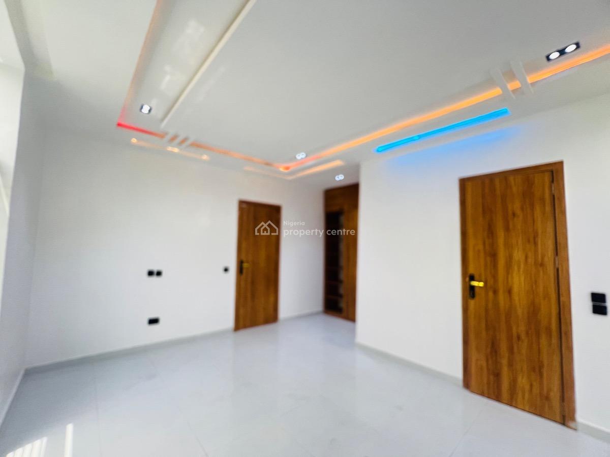 3bedroom Semi Detached with Bq, Ikota, Lekki, Lagos, Semi-detached Duplex for Sale